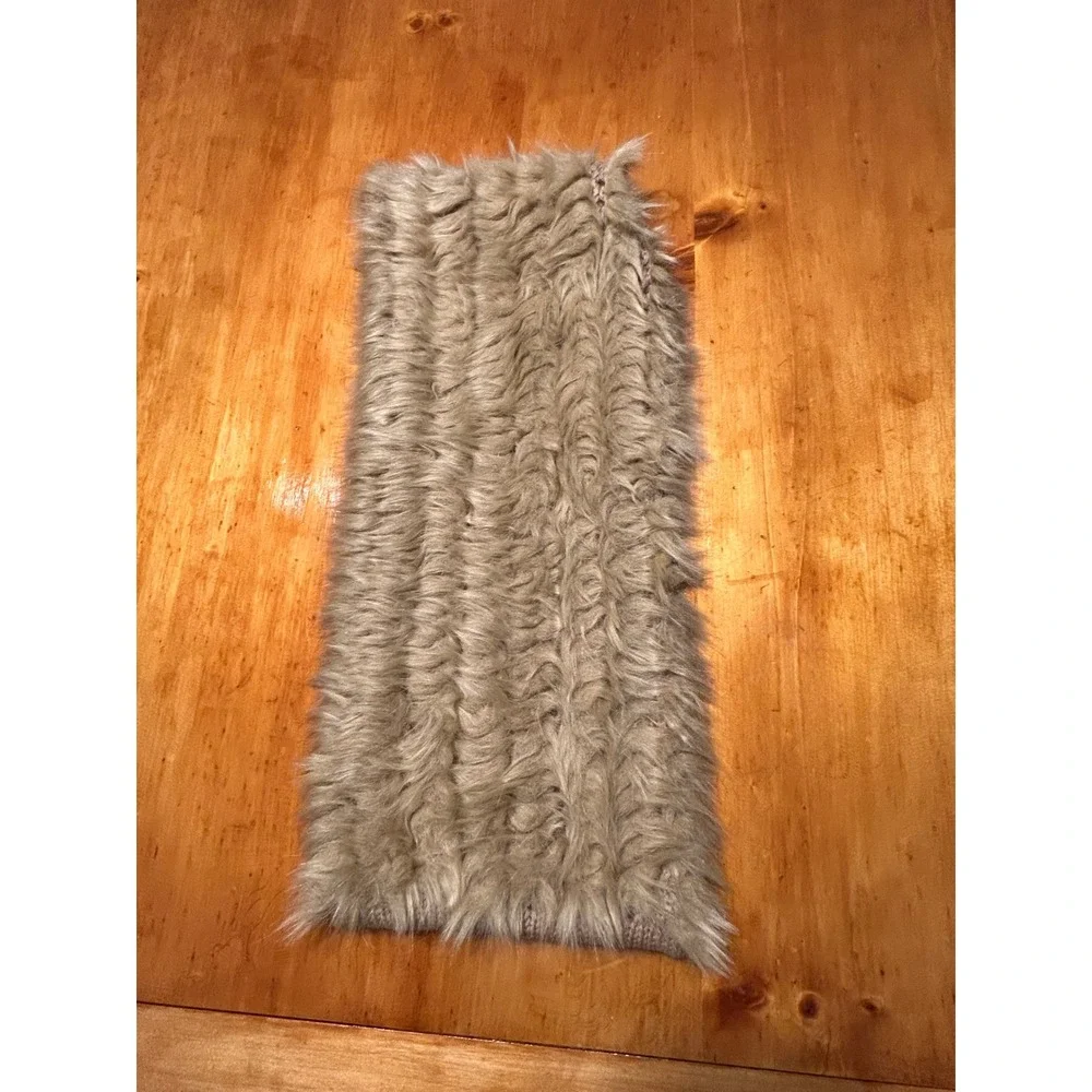 Cabi Boho Chic Cozy Faux Fur Trim Infinity Scarf Tan Knit Pointelle Mixed Media